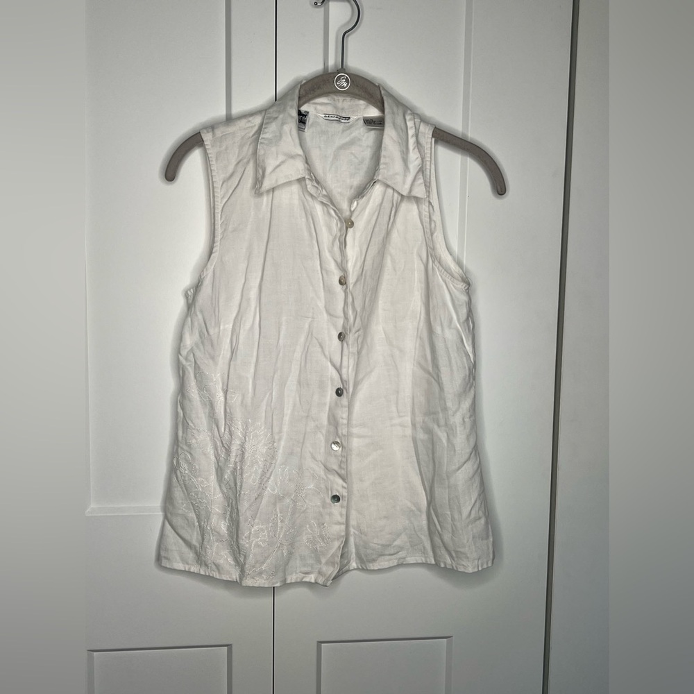 🚫SOLD🚫 Richard Malcolm 100% Irish Linen Embroidered Button Down Shirt Medium